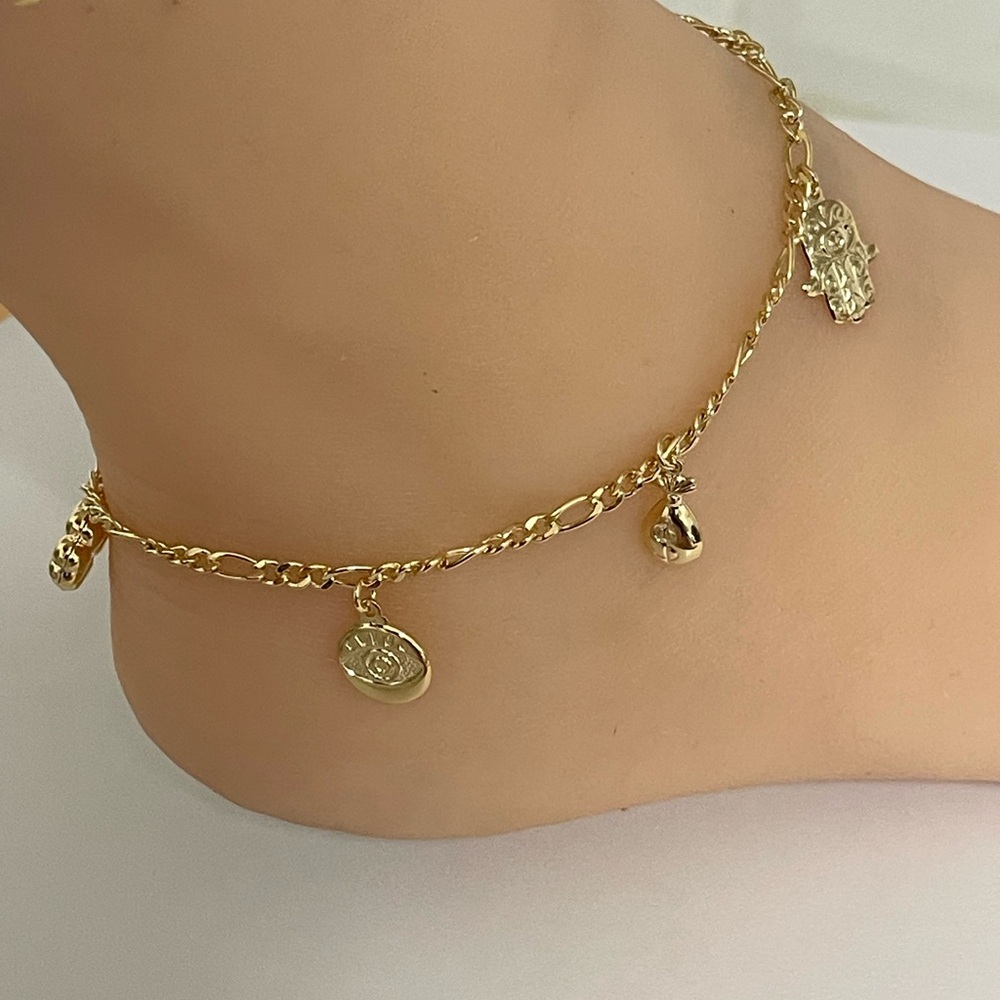 18k Gold Plated Anklet/Tobillera de dijes